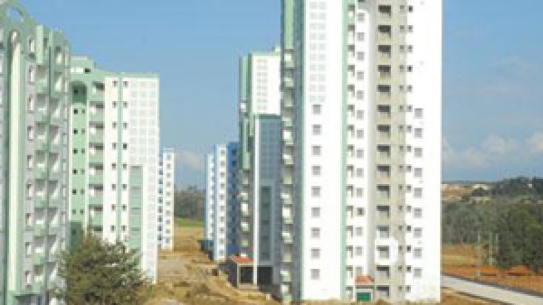 أكثر من نصف مليون جزائري يملكون شققا بطرق مغشوشة