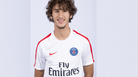 باريس سان جيرمان يخطط لتوقيع عقد احترافي مع ياسين عدلي