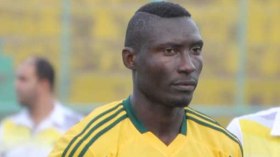 وفاة لاعب شبيبة القبائل “إيبوسي”