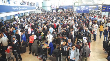 A Sudden Maintenance Workers’ Strike “Isolates” Algeria By Air