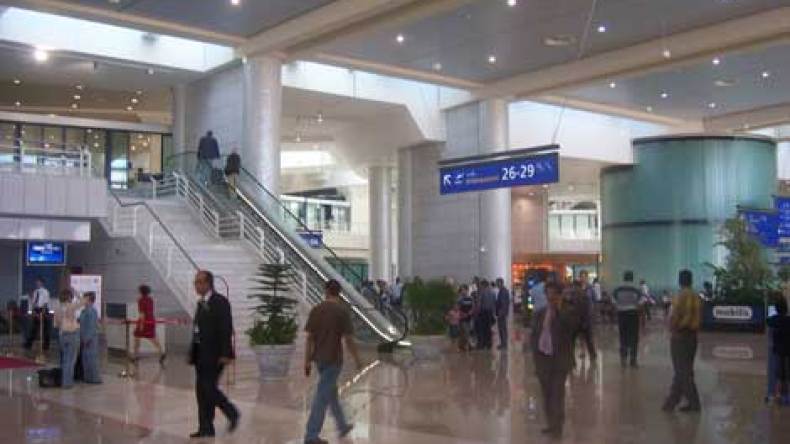 حجز 5 كيلوغرام من الهيروين بمطار هواري بومدين