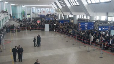 ISIS Youth Recruitment: Security Services Arrest 40 People at Houari Boumediene Airport