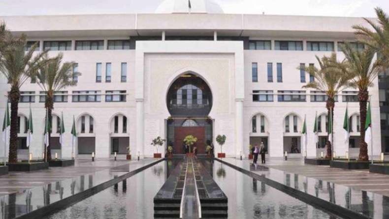 الجزائر تدين الإعتداء الإرهابي المزدوج بتونس