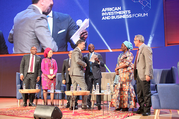 Morocco Sought To Penetrate Algiers’ Investment Forum Through Jewish Adviser To The King!