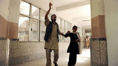 Afghanistan: empoisonnement ou hystérie collective, les écolières sous tension