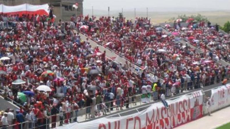 تخريب مقر إقامة لاعبي الخروب والشرطة تعتقل المشاغبين