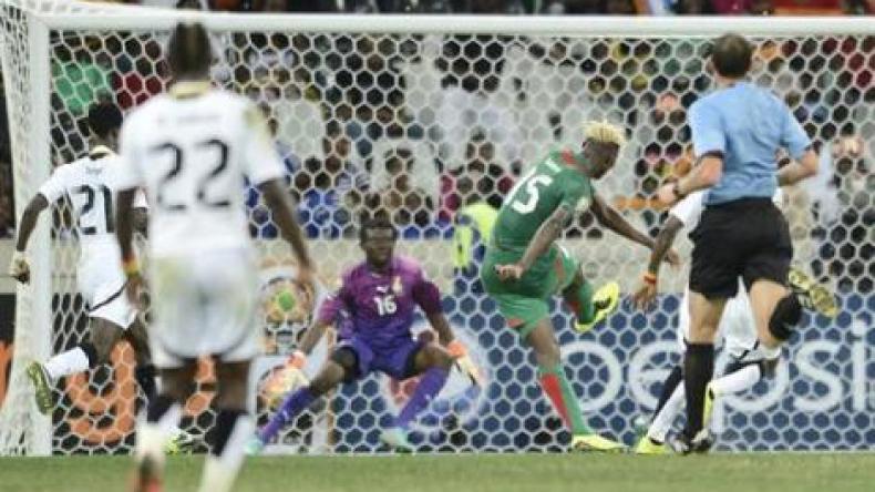 منتخبات إفريقيا مرغمة على “التضحية” بمونديال 2014 أو “كان” 2015
