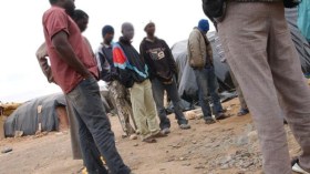 شجار بين “حراقة” أفارقة حول شقة ينتهي بجريمة قتل مروّعة