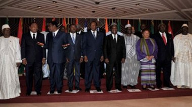L’UA condamne vivement la destruction de mausolées sacrés au Mali