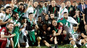 Les Verts atterrissent à l’aéroport d’Alger