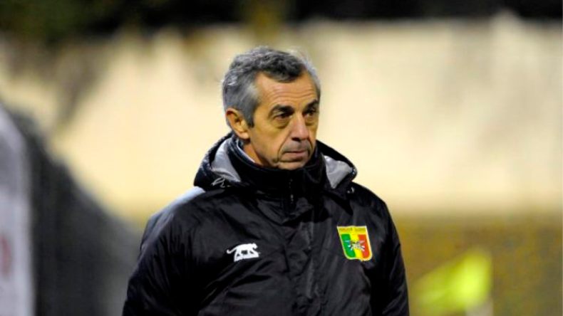 مدرب جديد لِمُنافس “الخضر”