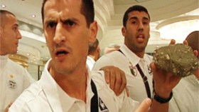 زاهر‭ ‬أقنع‭ ‬الفيفا‭ ‬بجلسات‭ ‬صلح‭ ‬وهمية‭ ‬مع‭ ‬روراوة‭ ‬في‭ ‬السعودية‭ ‬