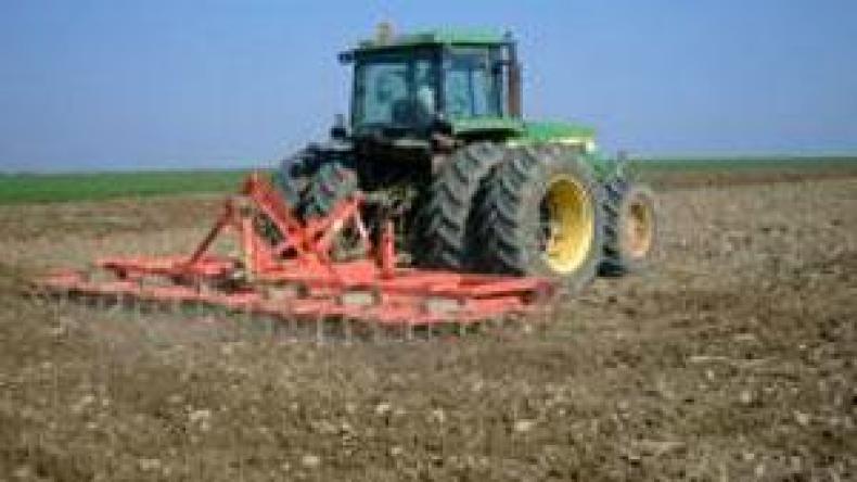 المنتجون يطالبون بتخفيف الوثائق الإدارية للحصول على القروض