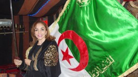 الكويت “تطرد” أحلام مستغانمي بتهمة موالاتها لصدام حسين