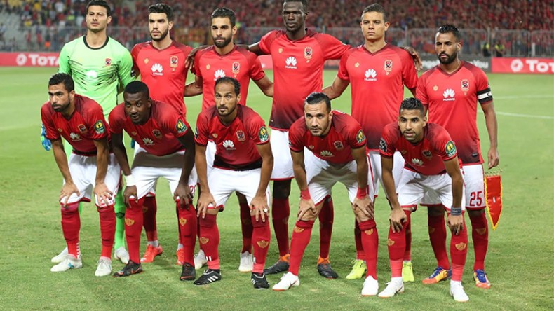 12 لاعبا في “عيادة” الأهلي.. والخطيب “غاضب” قبل لقاء الساورة