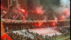 39 مصابا في اشتباكات بين مشجعي نادي المصري ونادي الأهلي