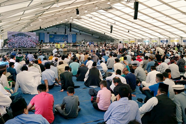 Security forces arrest 40 followers of Al-Ahmaddiyya in Algeria