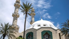 أتباع “الأحمدية” بسكيكدة كانوا يتلقون خطب الجمعة مطبوعة من لندن
