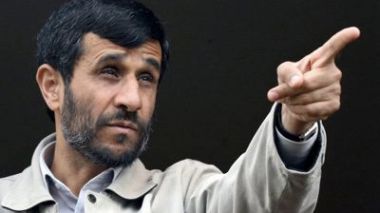 Ahmadinejad appelle les Libyens à s'unir contre les Occidentaux