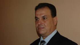 أئمة جزائريون تحوّلوا إلى “أقطاب شيعيين” في إيران