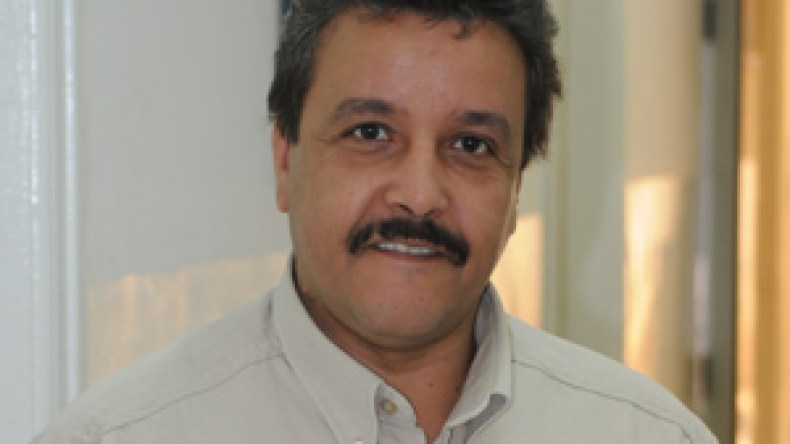 “بوتفليقة أنقذ الكتاب وعلى الناشرين تحمل مسؤولية تطويره”