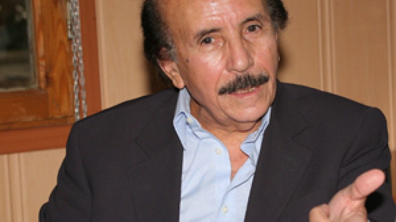 أحمد راشدي: “نحن أكبر من أن نصّفي حساباتنا في مهرجان سينمائي”