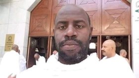 أتعبتني الشائعات.. وأناشد السلطات العليا التدخل لمعرفة مصير ابني!