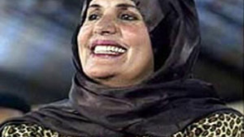 زوجة‭ ‬القذافي‭ ‬وابنته‭ ‬تفرّان‭ ‬إلى‭ ‬تونس