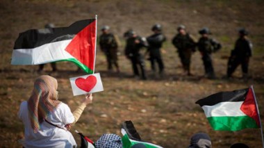 Les Palestiniens obtiennent la promesse d'une aide arabe de 100 M USD/mois