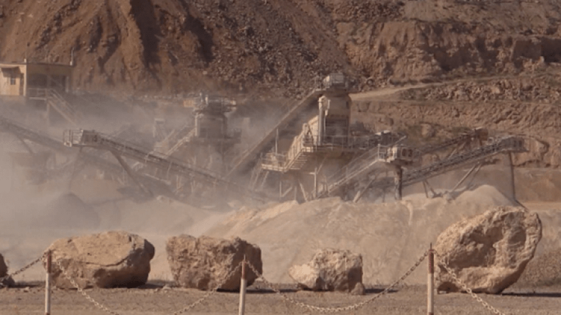 سكان أولاد علي بعين الدفلى يحتجون لتواصل أشغال المحاجر