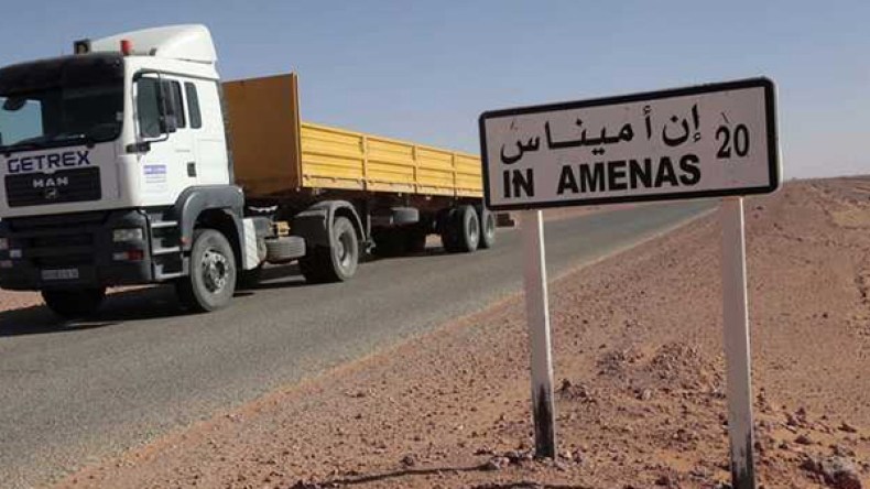 بطالون يغلقون معملا غازيا تابع لـ”سوناطراك” بإن أمناس