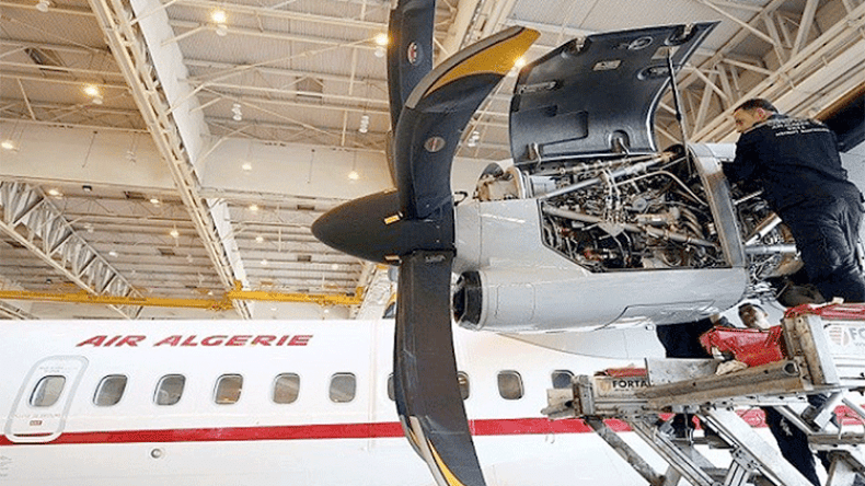 “الجوية الجزائرية” تحقق في خصم منح وعلاوات موظفي قسم الصيانة