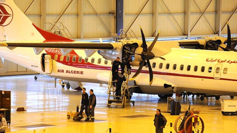 استقالات جماعية وبوادر اضراب شامل في الجوية الجزائرية