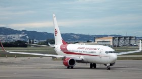 تعليق الرحلات الجوية والبحرية مع فرنسا