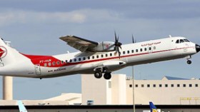 التهاب أسعار الرحلات الجوية وشركات الطيران تستغل تزاحم المسافرين