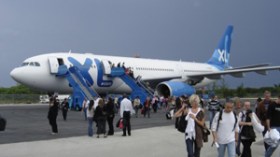 تنقل المتقاعدين الجزائريين بفرنسا بدون “فيزا” وحقوق مساوية للفرنسيين