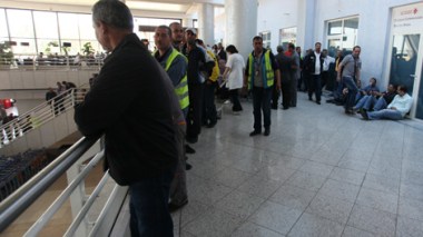 Aéroport d’Alger: 16 000 euros par mois pour les Français et 16 000 dinars aux Algériens!