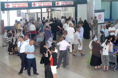 Les stewards menacent de geler les vols lundi prochain