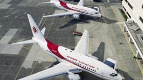 مضيفان بالجوية الجزائرية حاولا تهريب نصف مليون أورو إلى الجزائر