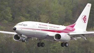 France : une association de solidarité contre Air Algérie