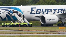 هذه هي المرأة التي خُطفت الطائرة المصرية من أجلها