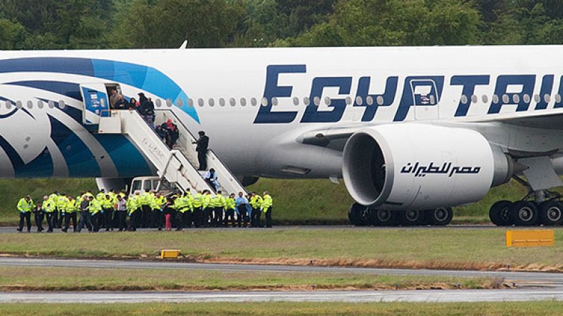 هذه هي المرأة التي خُطفت الطائرة المصرية من أجلها