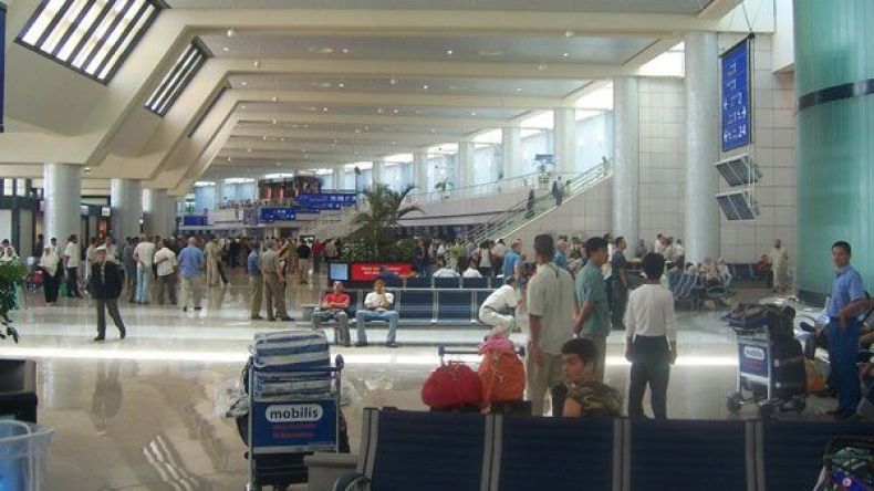 مطار باسم “آيت أحمد”؟