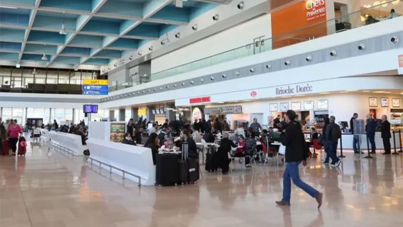 إسرائيليون للتكفل بخدمة الجزائريين عبر الجوية الجزائريّة!