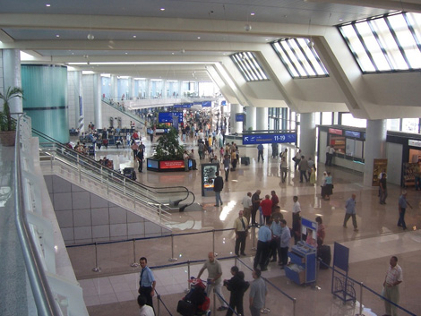 Aéroport d’Alger: 16 millions de passagers en 2018