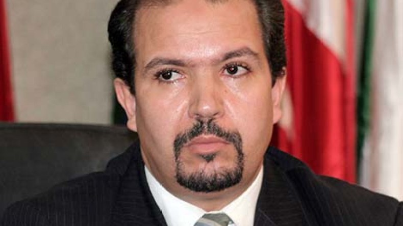 “لا نريد أئمة متطوعين حاملي الإيدلوجيات”