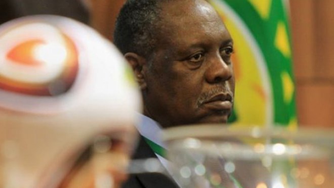 عيسى حياتو: استعدوا لقرار مؤلم !