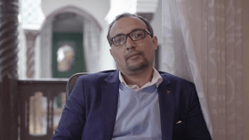 جراد يهنئ الروائي عبد الوهاب عيساوي