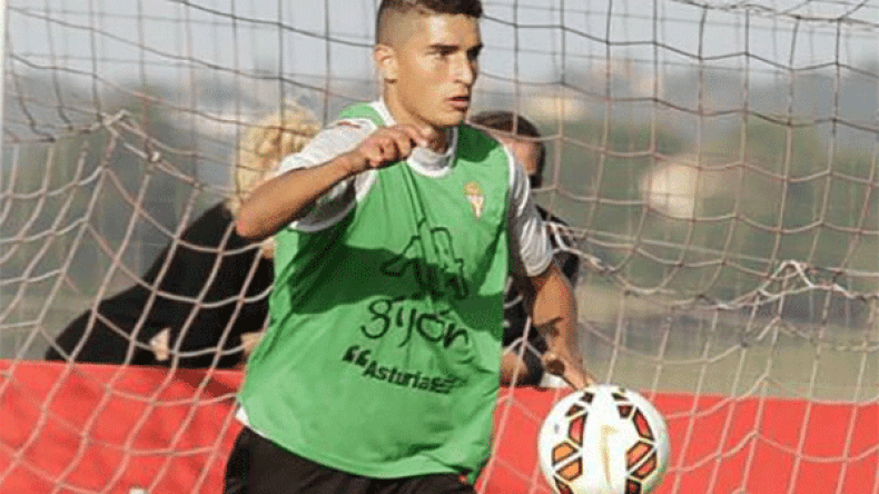 آيت عثمان يفسح عقده مع ريال خيخون