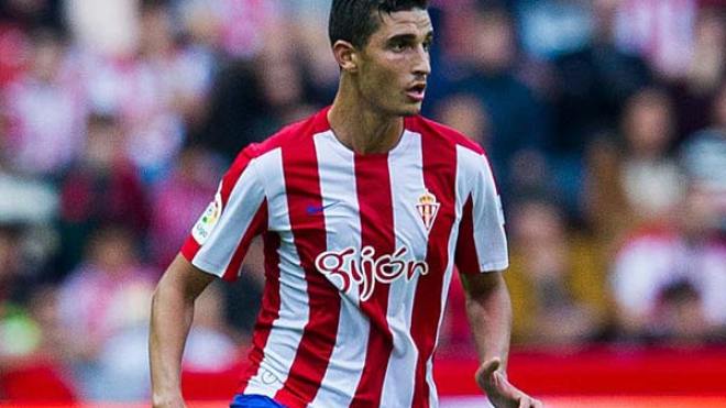 آيت عثمان يعود للدرجة الثانية الإسبانية